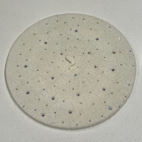 🖤 25A. Rhinestone Beret - Picture 5 of 7